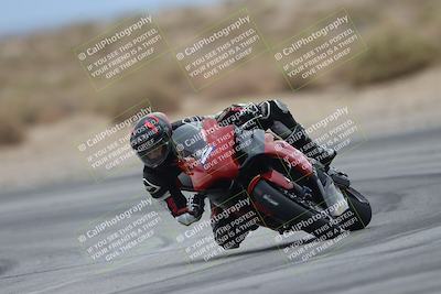 media/Sep-21-2025-Race Pace (Sun) [[98bf33ef95]]/Non Verified/5-Turn 16 (11am)/